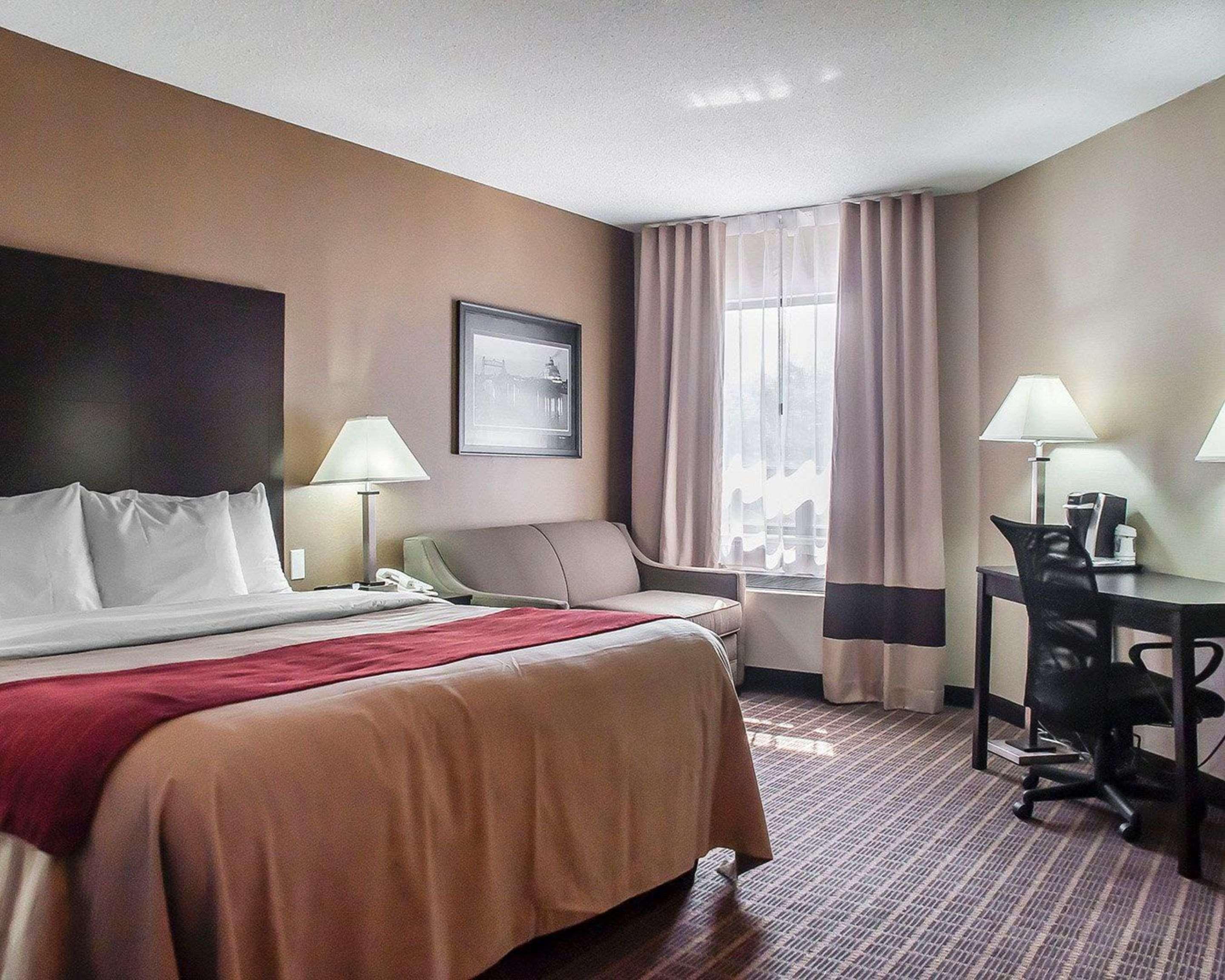 Comfort Inn 3*